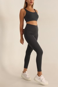 Ensemble soutien-gorge et leggings de sport pour femmes motif solide vêtements de yoga mi-taille - Product Image 5