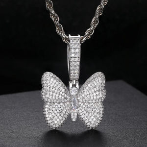 Colgantes de Mariposa Clásicos de Lujo con Moissanita Totalmente Incrustada, Chapados en Oro de 14K, Plata de Ley 925, Joyería para Unisex - Product Image 1