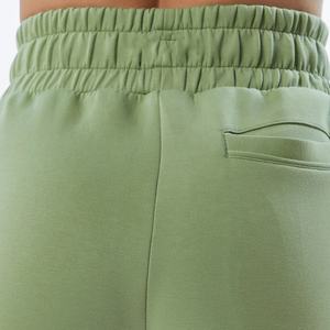 Pantalones Deportivos Estampados para Mujer, Pantalones Deportivos Acampanados, Joggers Transpirables de Alta Calidad Hechos en Pakistán - Product Image 5