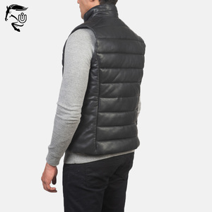 Chaleco acolchado de cuero negro Reeves hecho por Unbridleds Industry - Product Image 5