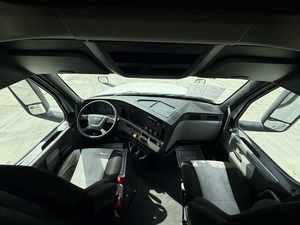 รถบรรทุก Cascadia 126 Sleeper ปี 2020 มือสอง ใช้งานหนัก หลังคาสูง 455 แรงม้า เกียร์อัตโนมัติ 12 สปีด Dt12 ส่งออกทั่วโลก - Product Image 2