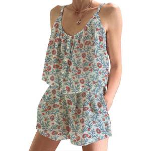 Conjunto de Pijama Corto para Mujer con Diseño de Logotipo Personalizado, Estampado Floral, Ajustado, con Tirantes, Sin Mangas, para Primavera/Verano - Product Image 1