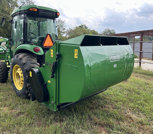 Tractor de ruedas de alta potencia y uso pesado PERUZZO PANTHER 1800 de 2010 con motor, rodamientos, caja de cambios y bomba, listo para enviar - Product Image 1