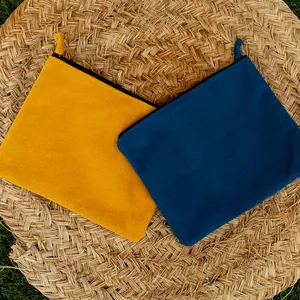 Pochette de toilette personnalisée Annatto, gadgets sur mesure - Product Image 4