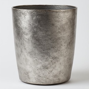 Maceta de Metal decorativa brillante pulida de lujo perfectamente diseñada para exhibiciones de decoración interior de estilo de jardín de temporada elegante - Product Image 1