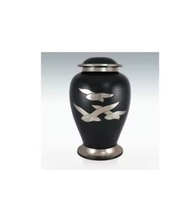 Urnes en métal avec des dessins complexes et une gravure parfaite pour les restes humains urnes de crémation de haute qualité au prix de gros - Product Image 4