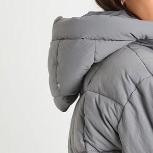 Chaqueta Acolchada Ligera Personalizada, Rellena de Algodón, Cortavientos, para Invierno, de Secado Rápido y Transpirable para Mujer - Product Image 5