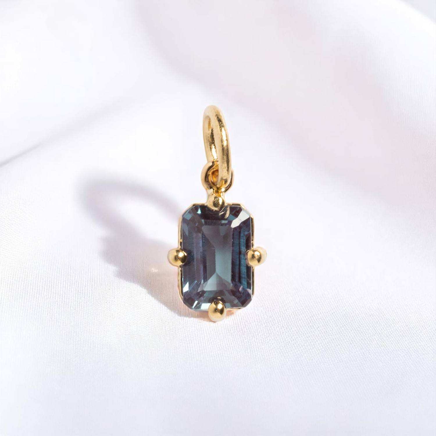 อเล็กซานไดรท์