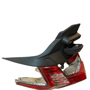Plaque d'immatriculation et cadre arrière, feu arrière et garde-boue avec support de plaque d'immatriculation d'origine pour moto KYMCO 300 2011 - Product Image 2