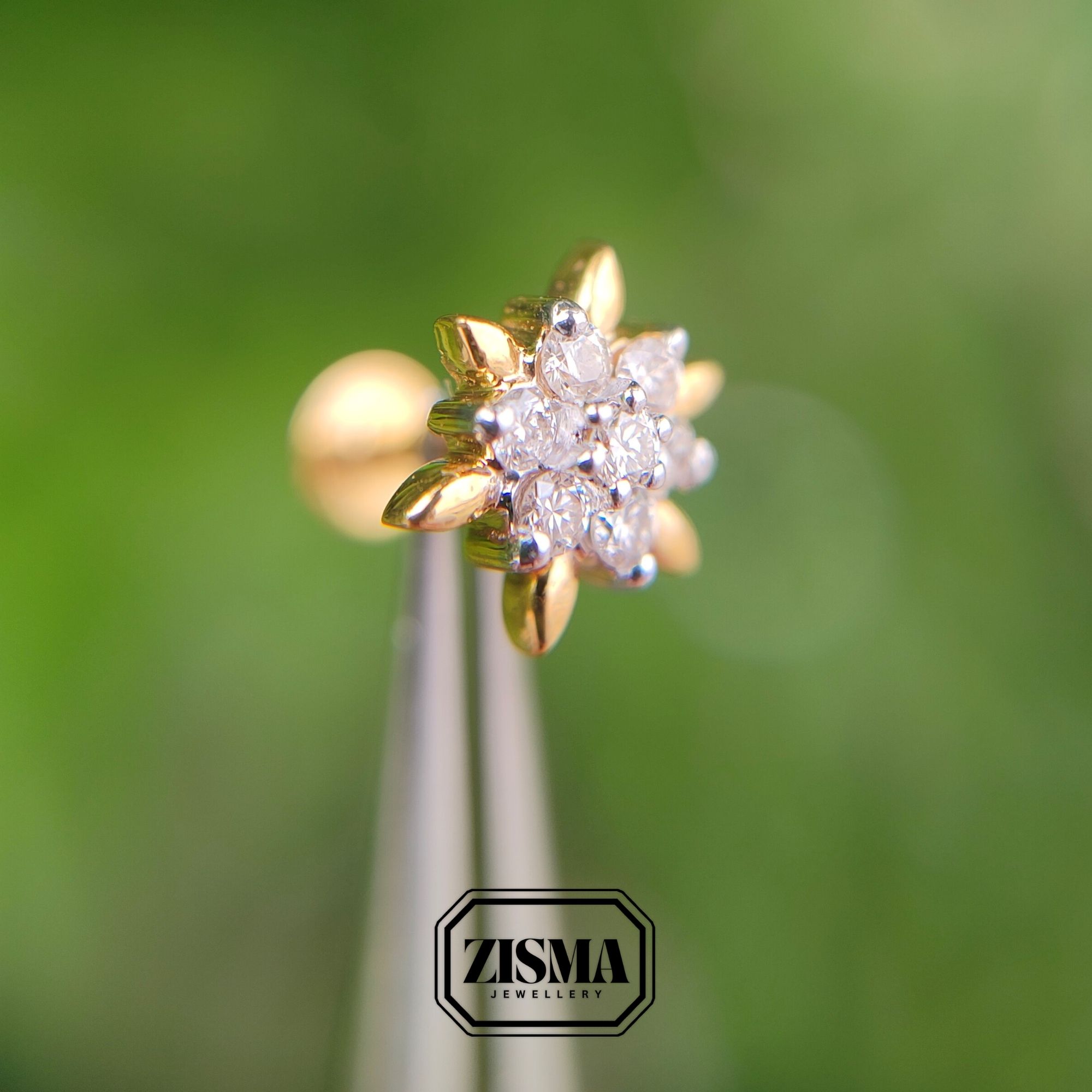 สีเหลืองทอง