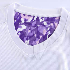 Peso ligero Cómodo 100% Poliéster Personalizable Camiseta de fútbol Nueva llegada Mejor calidad MOQ bajo para adultos - Product Image 3