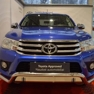 Toyota hilux diesel pickup 4x4