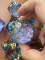 Set dadu buatan tangan tepi tajam inti cairan mata naga DND untuk dadu raksasa dugeon dan naga D20