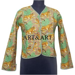 Veste décontractée pour femmes en tricot matelassé à col en V, patchwork, imprimé floral, coton fait main, blazer à manches courtes, options - Product Image 1