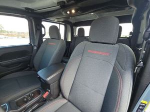 Jeep Gladiator Rubicon Crew Cab 4WD 2025 Seminuevo, Listo para Enviar, Acero, 3 Años de Garantía - Product Image 5