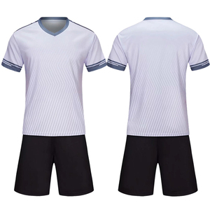 Uniformes de fútbol personalizados para hombres y adultos, ropa deportiva en blanco, nuevo diseño, 100% algodón y poliéster, precio barato, conjuntos de uniformes de Fútbol 2022 - Product Image 1