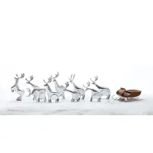 Top vente Style moderne métal acacia bois noël traîneau renne Figure belle père noël tissu électrique décor à la maison - Product Image 3