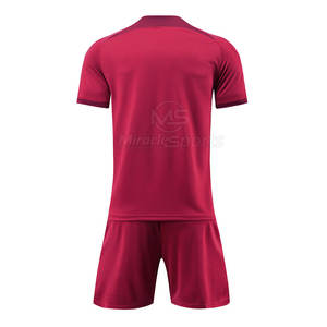 Servicio OEM, ropa de entrenamiento, uniforme de fútbol, uniforme de fútbol de nuevo diseño, uniforme de fútbol de bajo precio - Product Image 2