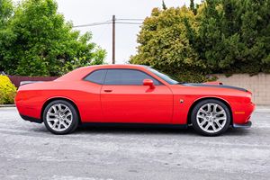 Dodge Challenger R/T Scat Pack Edición 50 Aniversario 2020 Usado (LHD/RHD) - Product Image 3