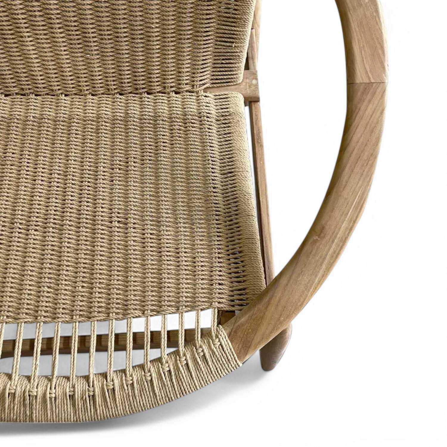 ไม้สักขัดละเอียดเป็นธรรมชาติ