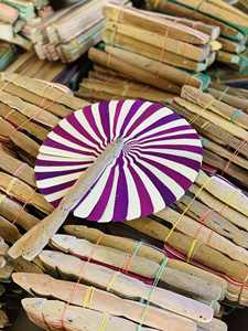 Abanico de Hoja de Palma Natural / Abanico de Palma / Abanico de Mano de Coco de Madera - Hecho a Mano en Vietnam - Listo para Enviar - Product Image 2