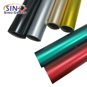 Autocollant d'emballage de colle à faible adhérence Chrome brillant diamant nid d'abeille vinyle noir de <span class=keywords><strong>carbone</strong></span> pour la décoration de voiture - Product Image 4