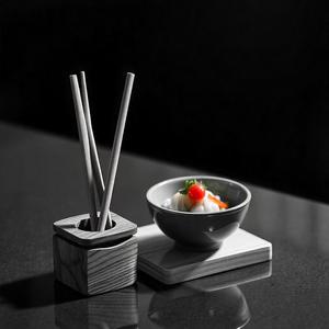 Juego de Palillos Desechables de Madera Premium, Pulidos, Ligeros, Duraderos y Ecológicos para Cocina Asiática, Sushi, Fideos y Bodas - Product Image 2