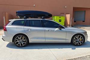 VOLVO V60 RECHARGE POLESTAR ENGINEERED 2024 d'occasion, conduite à gauche/droite - Product Image 2