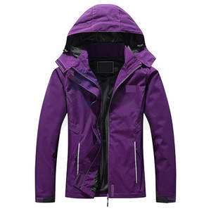 เสื้อแจ็คเก็ตเดินป่ากันน้ำสำหรับผู้หญิง น้ำหนักเบา เสื้อกันฝนแบบซอฟต์เชลล์ ป้องกันลม สำหรับกีฬากลางแจ้ง สีแดง - Product Image 1