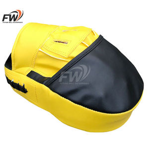 Guantes de boxeo personalizados de alta calidad, los más vendidos, con logotipos personalizados para entrenamiento de artes marciales. - Product Image 2