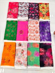 Alta demanda de tejido de organza impreso para prendas de vestir disponibles a precio al por mayor de La India - Product Image 3