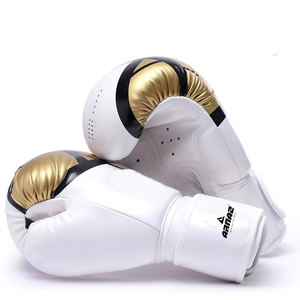 Guantes de Boxeo con Tacto Suave y Larga Duración, Acabado Resistente y Agarre Cómodo - Product Image 1