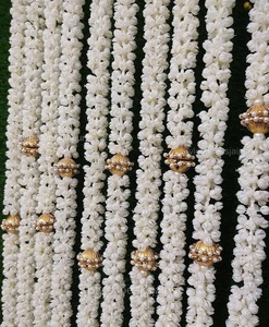 Guirlande de fleurs artificielles Mogra de 4 pieds de long, décoration murale, décoration de mariage, idée de décoration de fête à thème, toile de fond de scène - Product Image 2