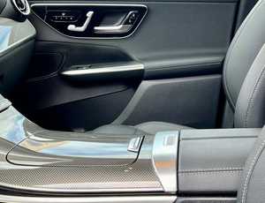 Llantas de Aleación Gris Oscuro para Mercedes Clase C 2024 Usado con Volante a la Izquierda, Asientos de Cuero, Sistema de Navegación y Asientos Calefactables - Product Image 3