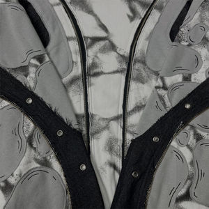 เสื้อฮู้ดผู้ชายมีซิปตกแต่งสองชั้นพิมพ์ลายด้วยหมุดงานเย็บปะติดแบบบ็อกซี่โอเวอร์ไซส์งานตามสั่ง - Product Image 4