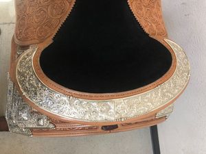 Western Barrel <b>Racing</b> Horse Saddle with Premium Silver Design English Saddle Quality Horse Equipment Trail Deep <b>Seat</b> Saddlery - Product Image 5