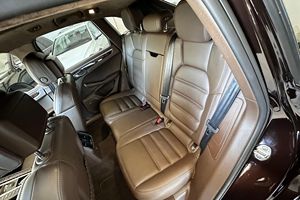 Excellent état, Porsche Macan Turbo d'occasion 2018, pack Performance Rare, V6 biturbo - Product Image 1