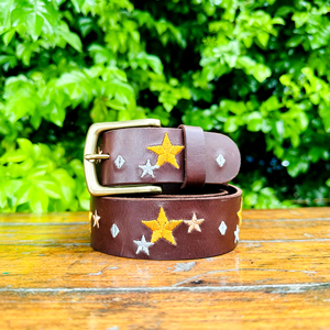 Cinq étoiles longueur personnalisée véritable ceinture en cuir de vachette élégant argent boucle ardillon fil broderie affaires décontracté mode dernière - Product Image 1