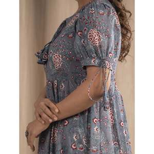 Vestido de Algodón Mulmul Gris con Estampado a Mano, Diseño Personalizado, Ropa Casual para Oficina, Día de Fiesta Gótica, Transpirable y Natural - Product Image 5