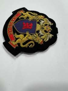 Badge brodé de style nouveau, service OEM, pour vêtements, fabrication sur mesure, qualité supérieure, badges brodés faits à la main - Product Image 6