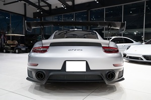 สภาพดีเยี่ยม ปี 2018 ปอร์เช่ 911 GT2 RS แพ็คเกจไวส์ซัค เกียร์อัตโนมัติ เบาะหนัง - Product Image 6