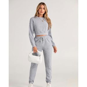 Conjunto Deportivo de Punto Sólido para Invierno, Ropa Deportiva Informal de Algodón con Logotipo Personalizado, Estilo Lujoso para Mujer - Product Image 3