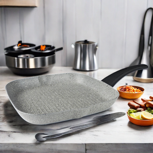 Poêle carrée antiadhésive avec revêtement céramique, corps en aluminium, design minimaliste, pour cuisinières à gaz et à induction, fabriquée en Italie - Product Image 4