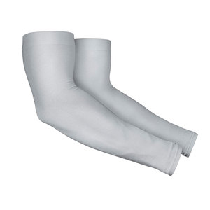 Mangas de compresión para fútbol de alto rendimiento, material de secado rápido con diseño ligero para entrenamiento regular - Product Image 1