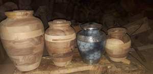 Urnes de crémation peintes à la main en forme de dauphin pour cendres humaines, urnes d'enterrement en laiton pour adultes, fournitures d'enterrement, L MAX B exportation - Product Image 5