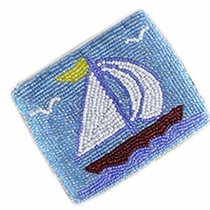 Bolsa Mini con Cremallera, Diseño de Montaña Exclusivo con Bordado Único en Verde y Blanco con Cuentas, Estilo Hecho a Mano de la India - Product Image 5