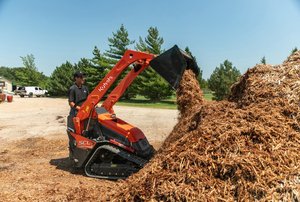 รถตักตีนตะขาบ Kubota SCL1000 มือสอง รับน้ำหนักได้ 4 ตัน พร้อมชิ้นส่วนไฮดรอลิก HYDAC แรงบิดสูง อะไหล่หลัก ขาย - Product Image 6