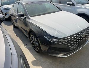 Hyundai Azera 2024 Usado en Perfectas Condiciones, Bajo Kilometraje - Product Image 1