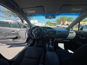 ฮอนด้า ซีวิค แอลเอ็กซ์ ปี 2013 พวงมาลัยซ้าย วิ่ง 50,001-75,000 ไมล์ 150-200 แรงม้า - Product Image 2