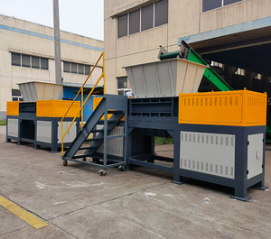 Broyeur de pneus industriel 380V 50kW, équipement de recyclage haute productivité pour la découpe de pneus et la production de granulés - Product Image 1